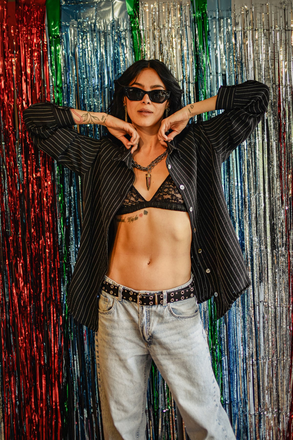 Camisa negra manga larga